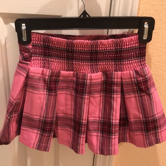 Justice plaid skirt with shorts - Picture 2 of 3